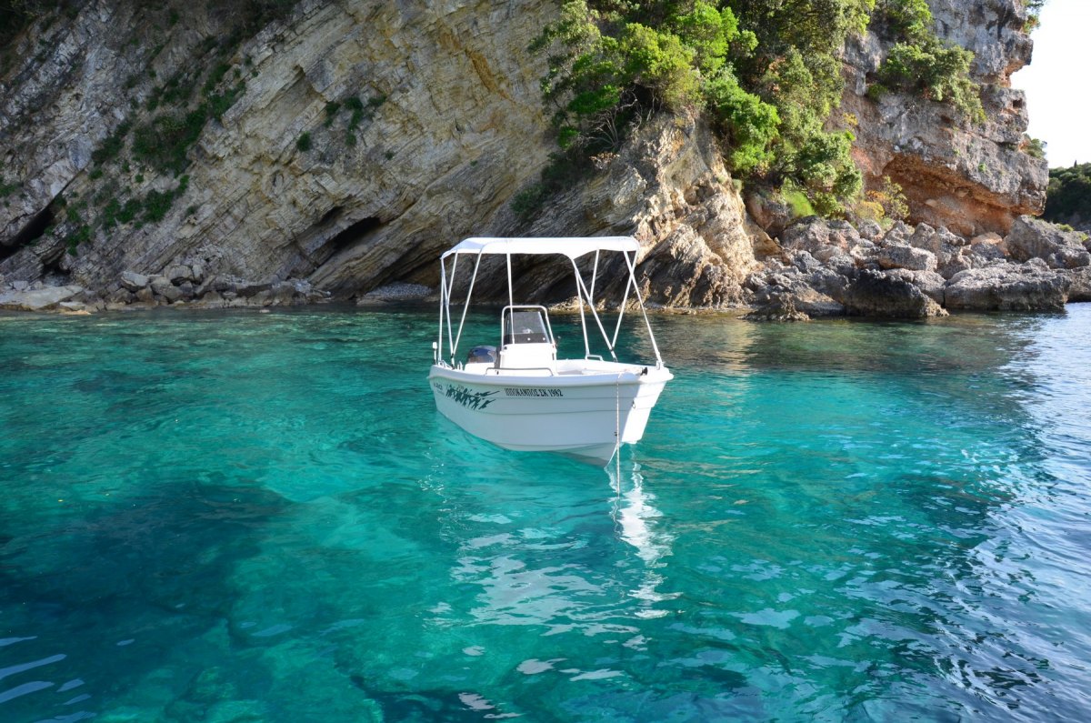 corfu hire rent a boat gallery052
