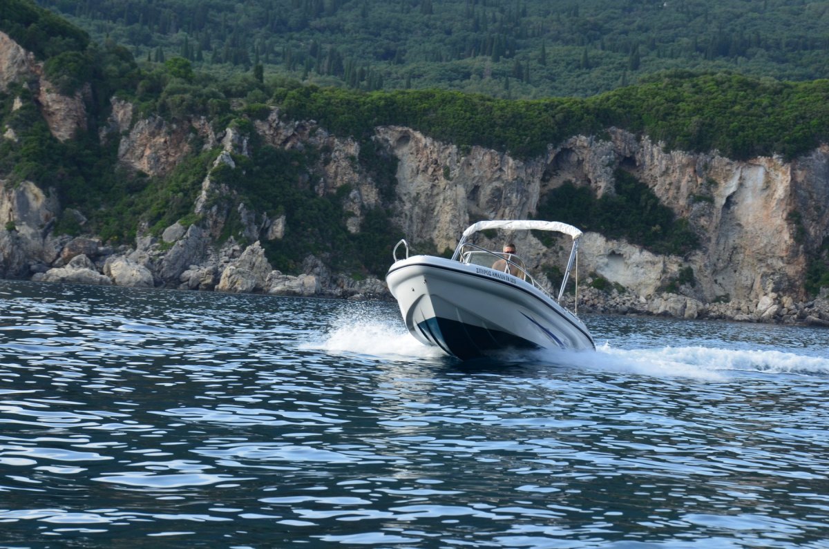 corfu hire rent a boat gallery054